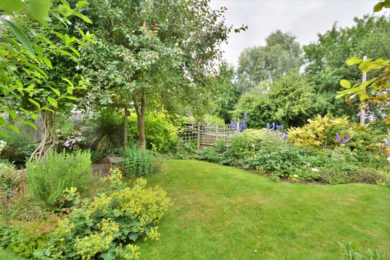 Gardens- click for photo gallery